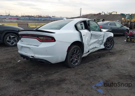 2018 Dodge Charger Gt Awd z USA, uszkodzony, nr VIN 2C3CDXJG0JH274242